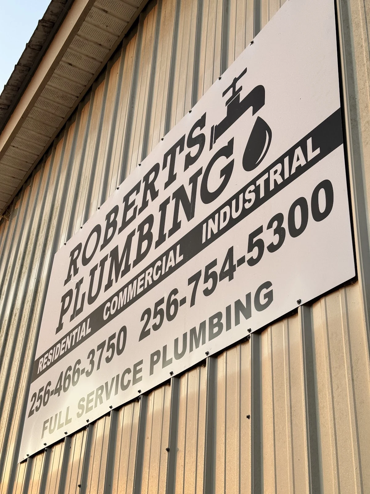 Roberts Plumbing storefront in Falkville, AL